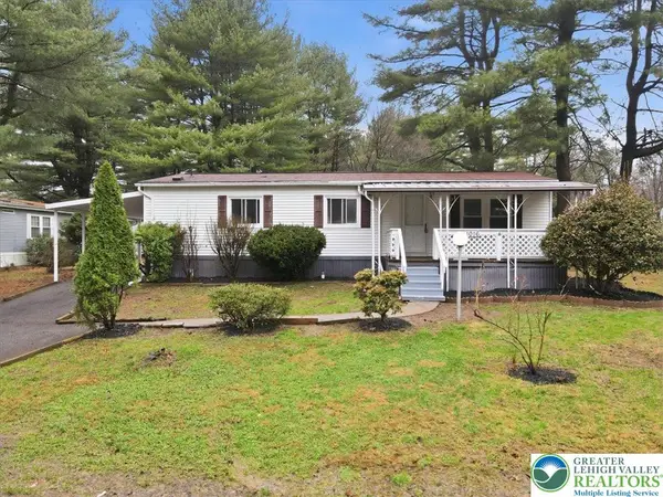 1016 Spruce Lane, Upper Macungie Twp, PA 18031