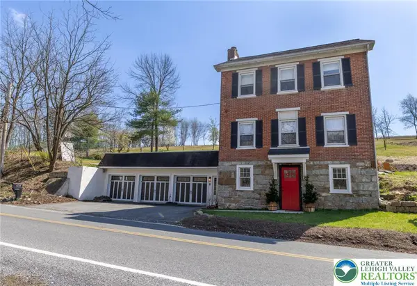 4238 Best Station Road, Washington Twp, PA 18080