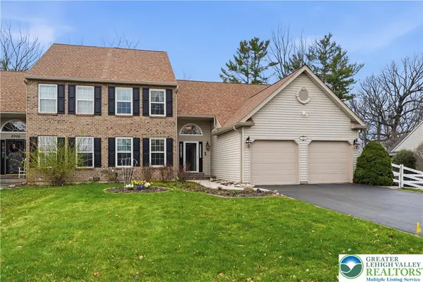 2001 Rolling Meadow Drive, Lower Macungie Twp, PA 18062