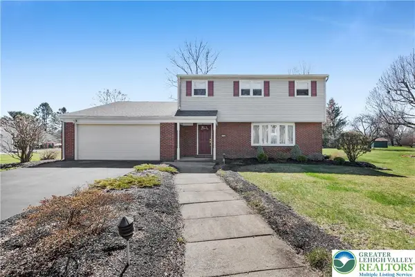1522 Magnolia Drive, Upper Macungie Twp, PA 18069