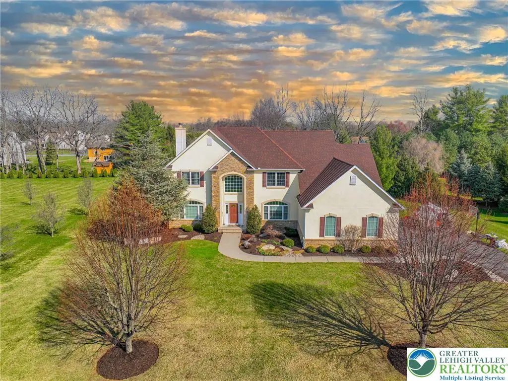 4544 Oakwood Lane, Lower Nazareth, PA 18064 - #1