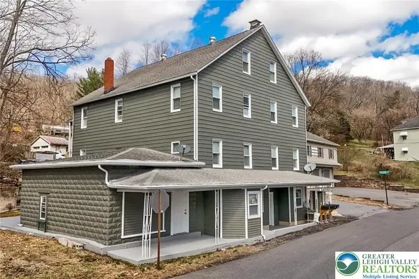 2269 Pennsylvania Avenue, Lower Mt Bethel Twp, PA 18013