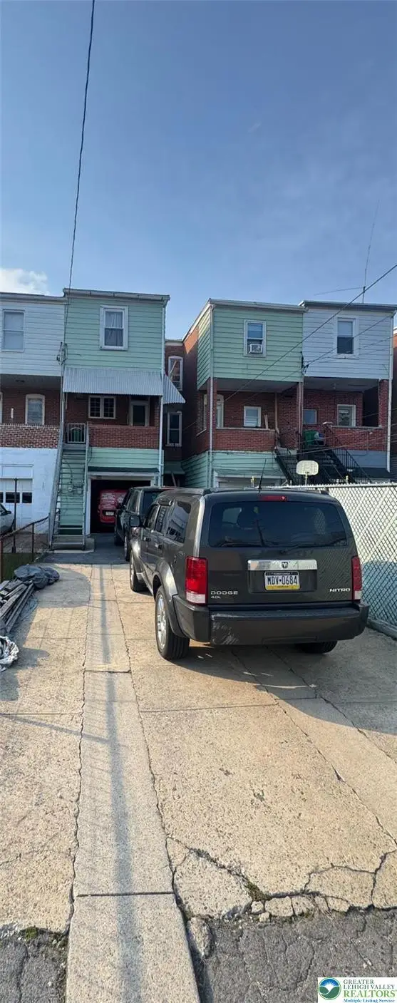 640 Hanover Avenue, Allentown, PA 18109 - #3