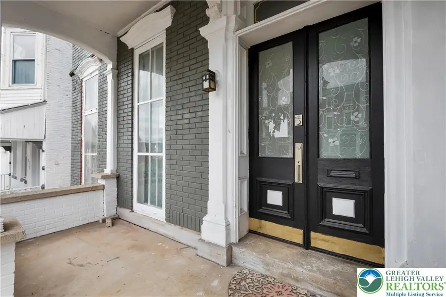 315 N 6th Street, Allentown, PA 18102 - #2