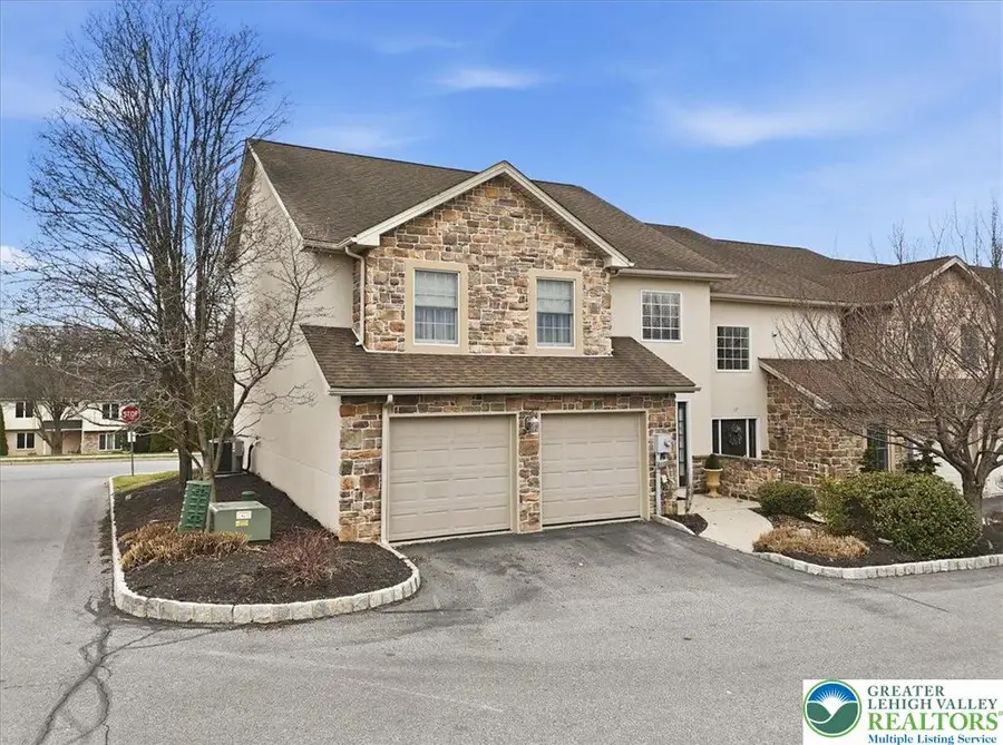 18 Holly Court, Forks Township, PA 18040 - #3