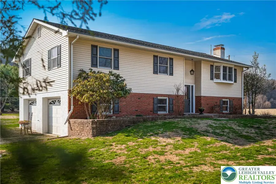 1 Cross Creek Lane, Upper Black Eddy, PA 18972 - #2