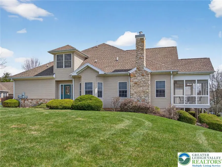 19 Glenmoor Circle, Easton, PA 18045 - #3