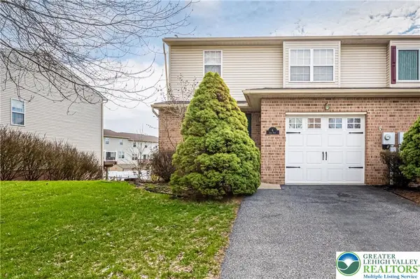 4 Olde Penn Drive, Easton, PA 18045