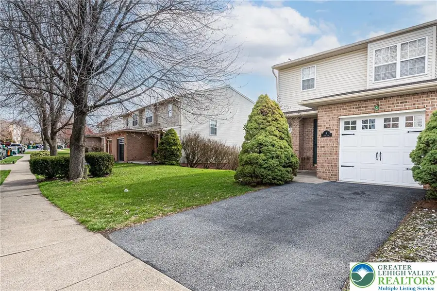 4 Olde Penn Drive, Easton, PA 18045 - #2