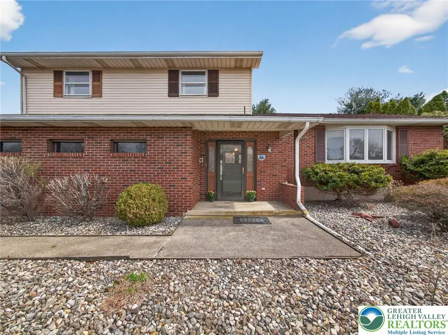 454 Spruce Lane, Lower Nazareth, PA 18064 - #2