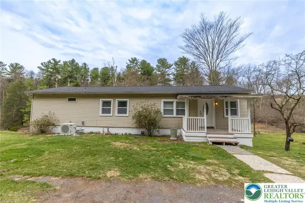 1945 Hickory Road, Lower Towamensing Tp, PA 18071