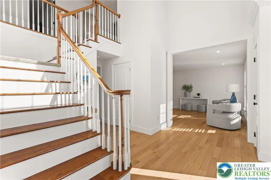 7496 Skytop Court, Lowhill, PA 18069 - #2