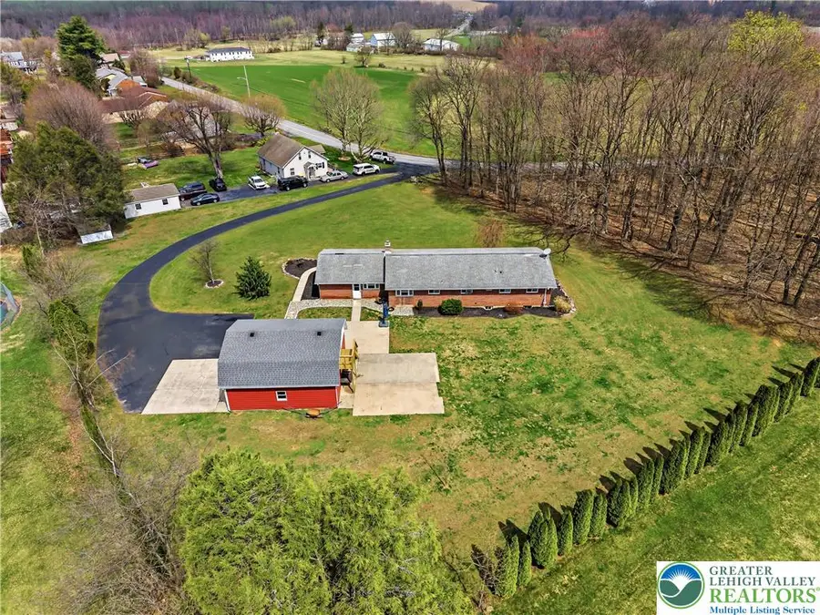 7462 Camp Meeting Road, New Tripoli, PA 18066 - #3
