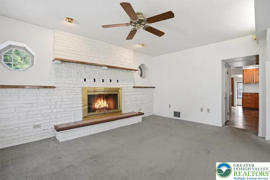 5220 Freemansburg Avenue, Easton, PA 18045 - #3