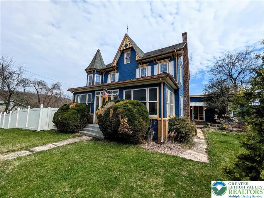 6423 Front Street, Martins Creek, PA 18013 - #3