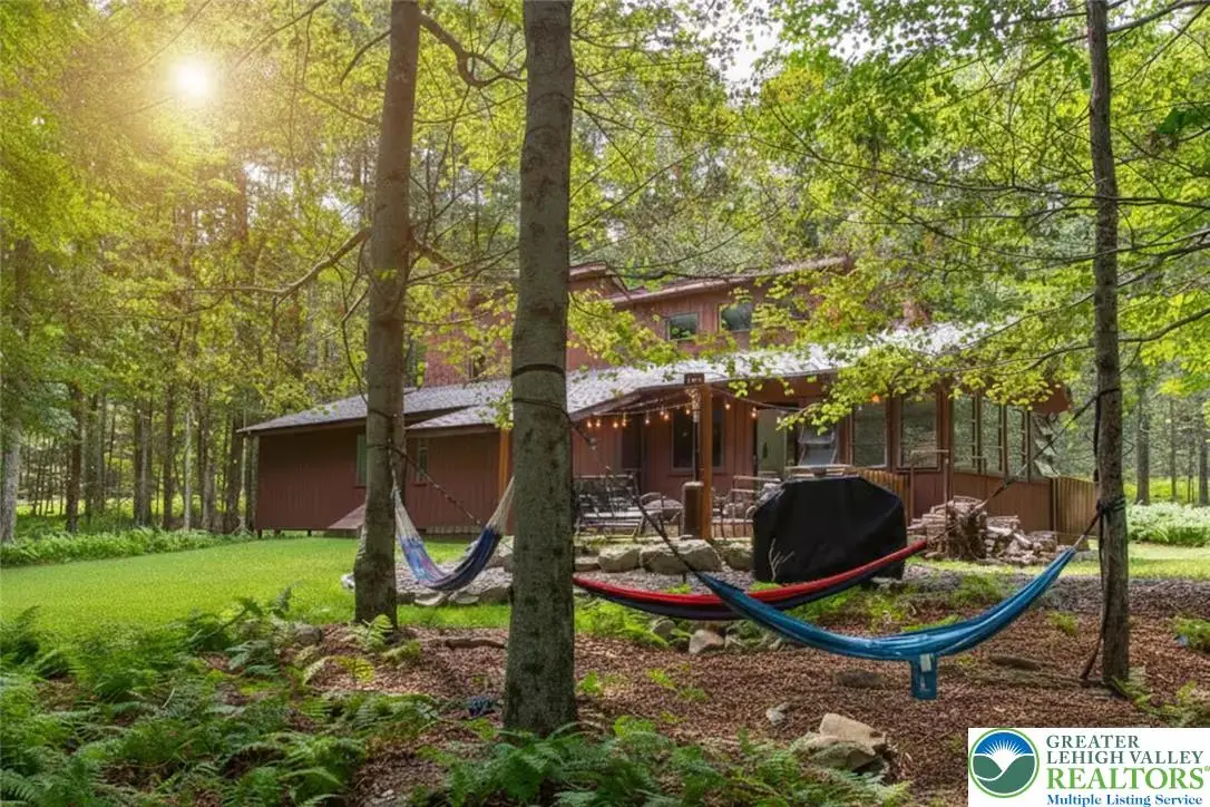 8 Mallard Court, Clifton, PA 18424 - #1