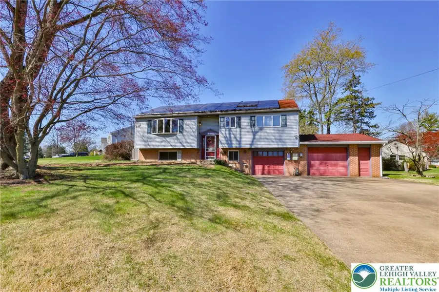 212 Lea Lane, Warminster Heights, PA 18974 - #2