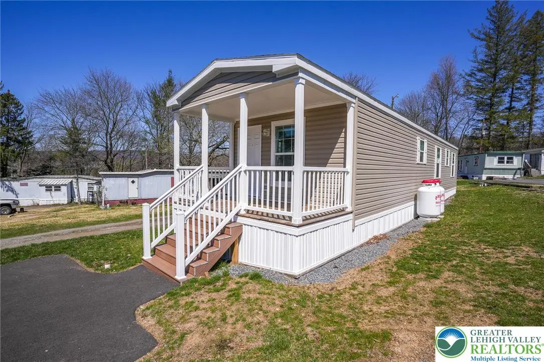 20 Court Street, Weissport East, PA 18235 - #1