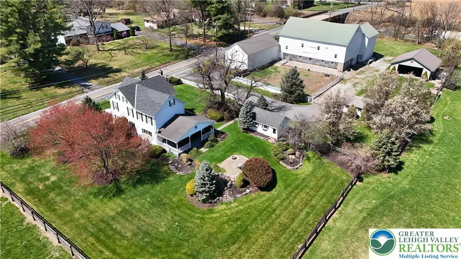 4006 Hecktown Road, Bethlehem, PA 18020 - #2