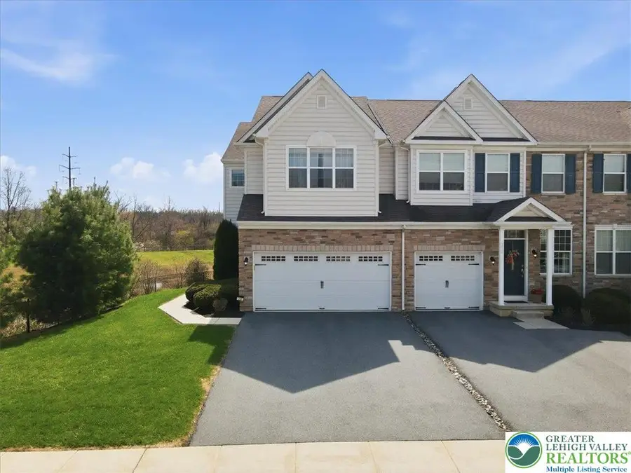 250 Redclover Lane, Upper Macungie, PA 18104 - #3