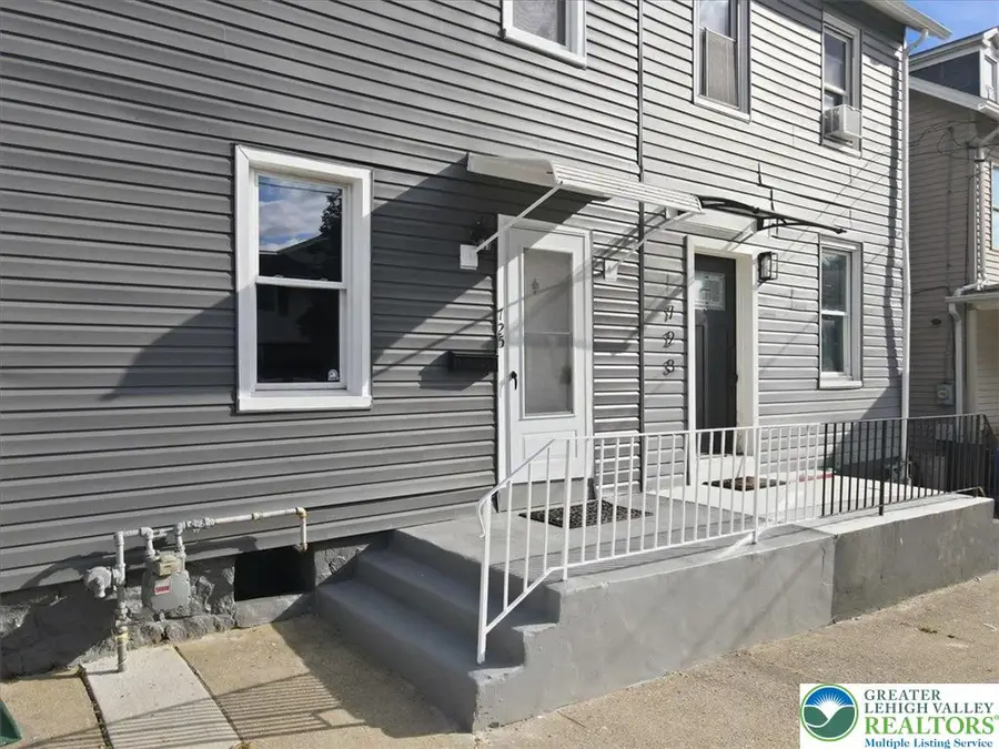 725 Wilkes Barre Street, Easton, PA 18042 - #2