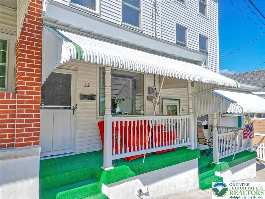 32 Powell, Lansford, PA 18232 - #2