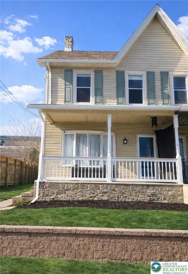 110 Chestnut Street, Slatington Boro, PA 18080