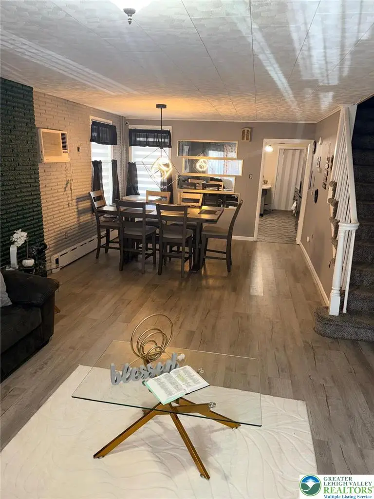 617 5th Street, Allentown, PA 18103 - #2