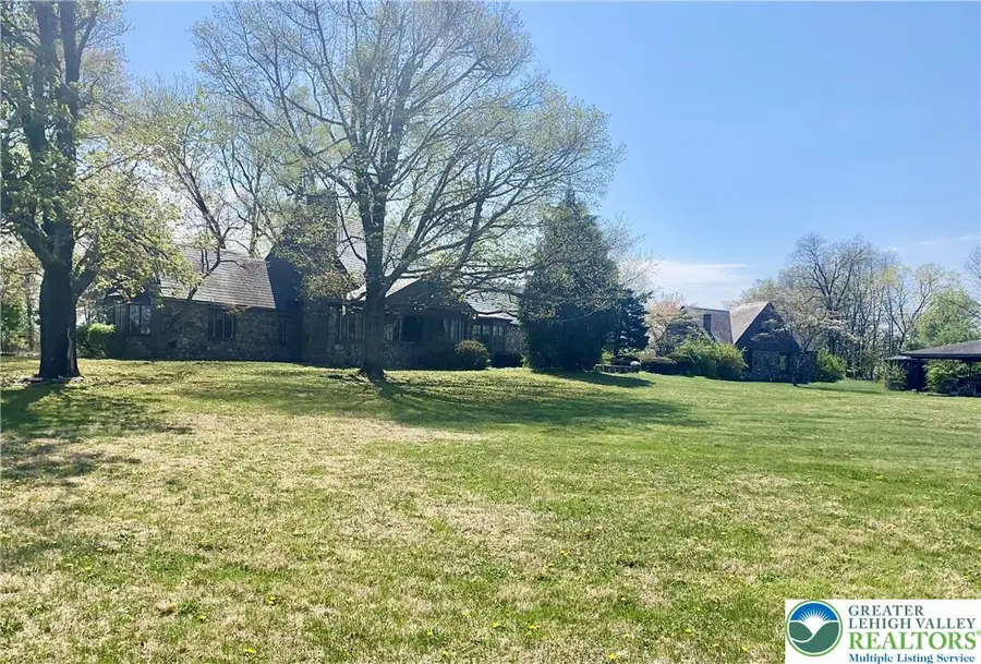 351 Palmer Road, Washington, PA 18013 - #2