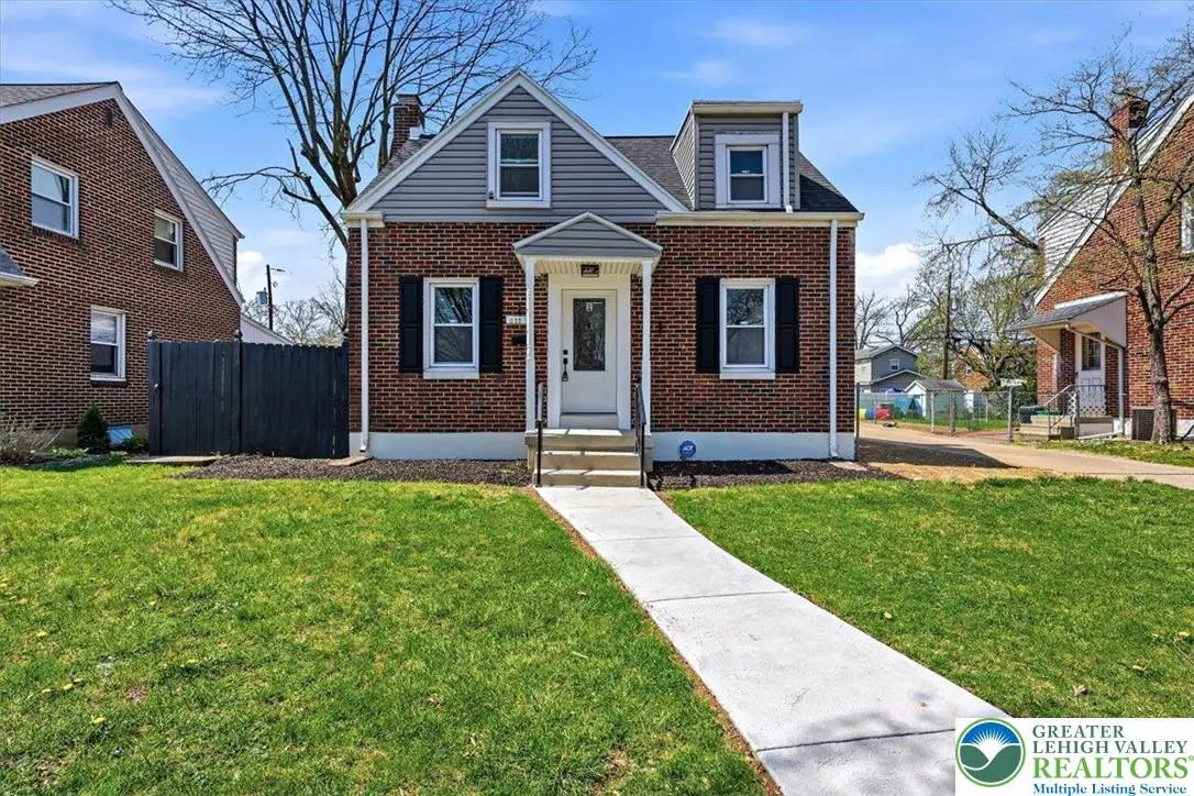 1122 N Van Buren Street, Allentown, PA 18109 - #1