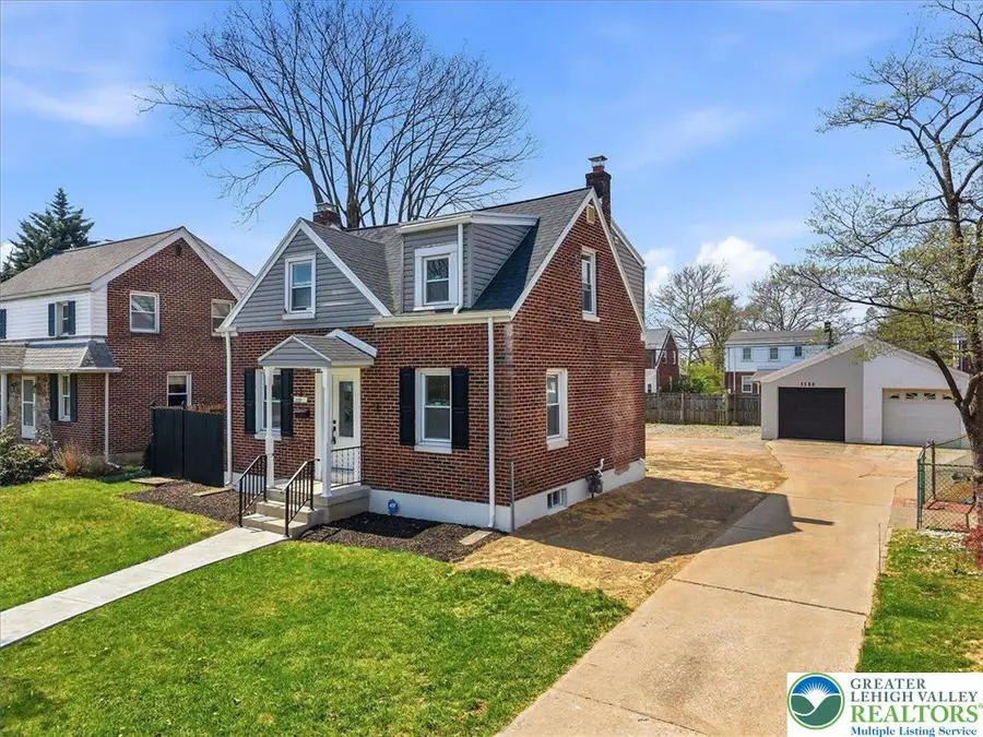 1122 N Van Buren Street, Allentown, PA 18109 - #2