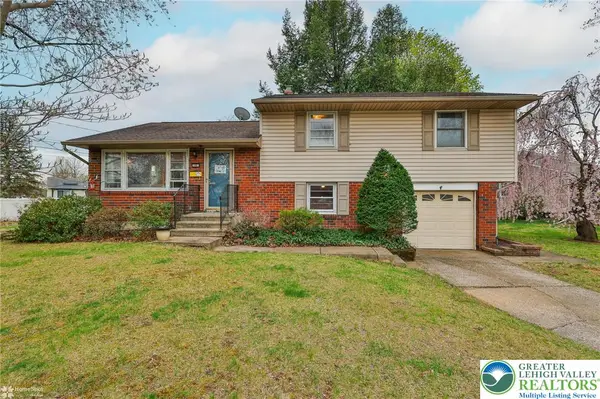 1961 Ravenwood Drive, Bethlehem City, PA 18018