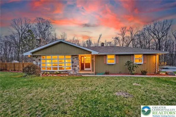 90 Timberlane Drive, Washington Twp, PA 18013