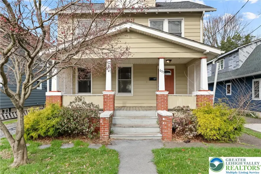 605 Wallace Street, Stroudsburg, PA 18360 - #3