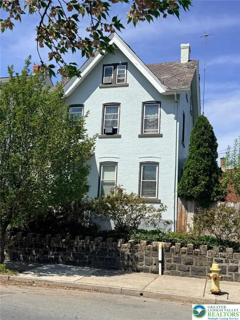 704 Pawnee Street, Bethlehem, PA 18015 - #2