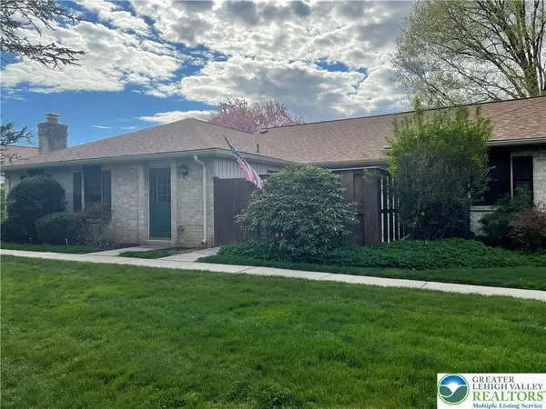 2865 Springhaven Place, Lower Macungie Twp, PA 18062