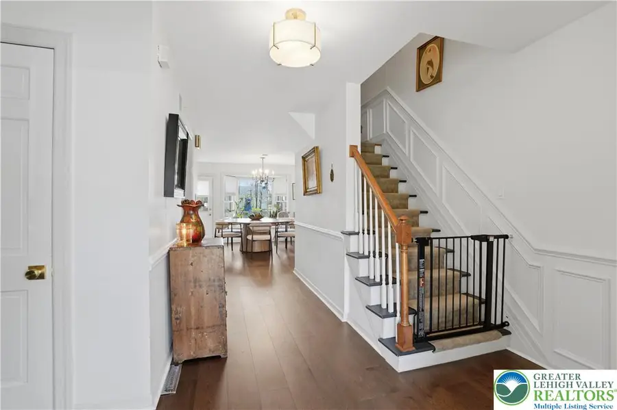 1551 Duxbury Court, South Whitehall, PA 18104 - #2