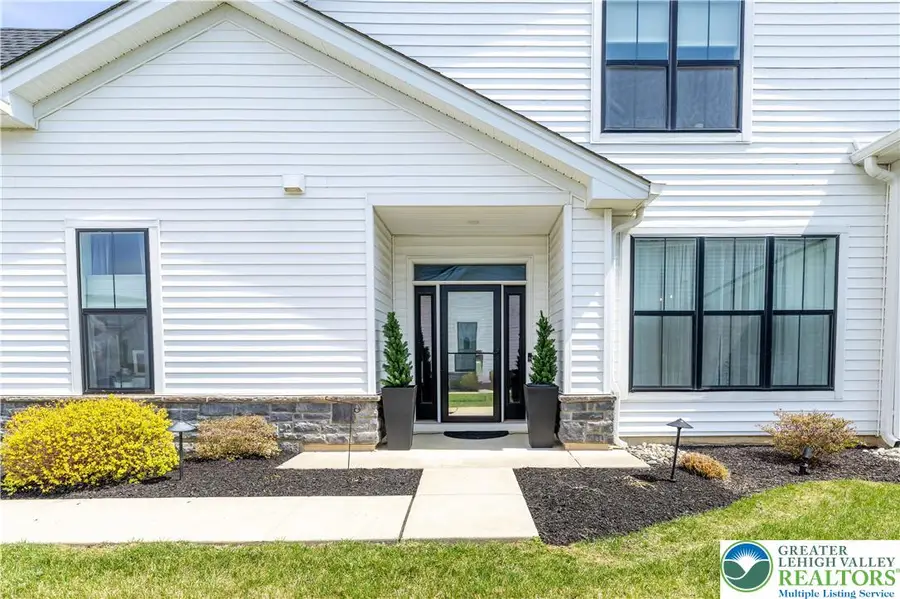 6922 Cedar Drive, Moore, PA 18014 - #2