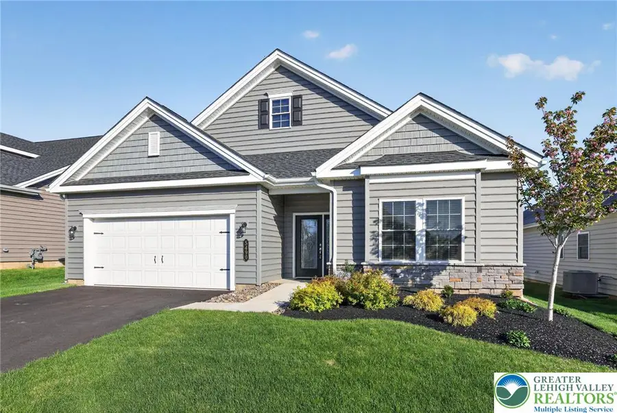 5490 Traditions Drive, Upper Saucon, PA 18036 - #2