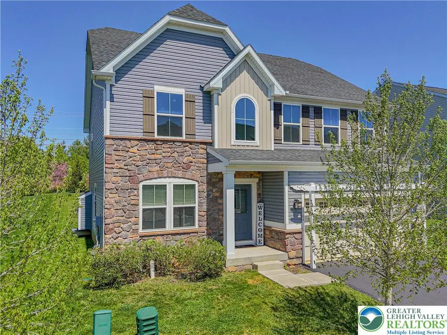 2584 Raya Way, Bethlehem, PA 18045 - #3