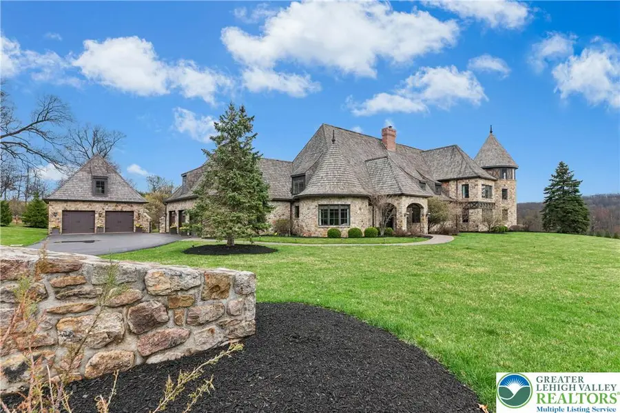 2214 N Melrose Lane, Salisbury, PA 18015 - #2