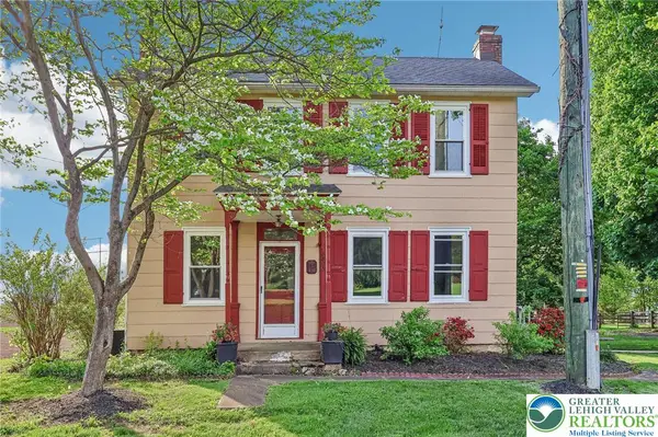 8893 Longswamp Road, Lower Macungie Twp, PA 18011