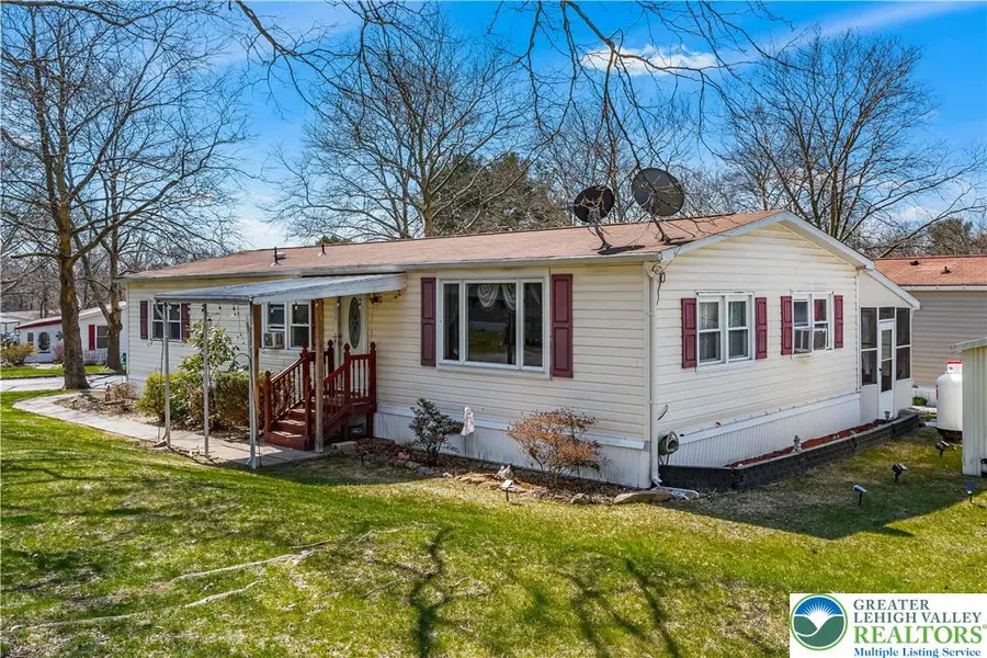 1 Woodsdale Court, Moore, PA 18014 - #3