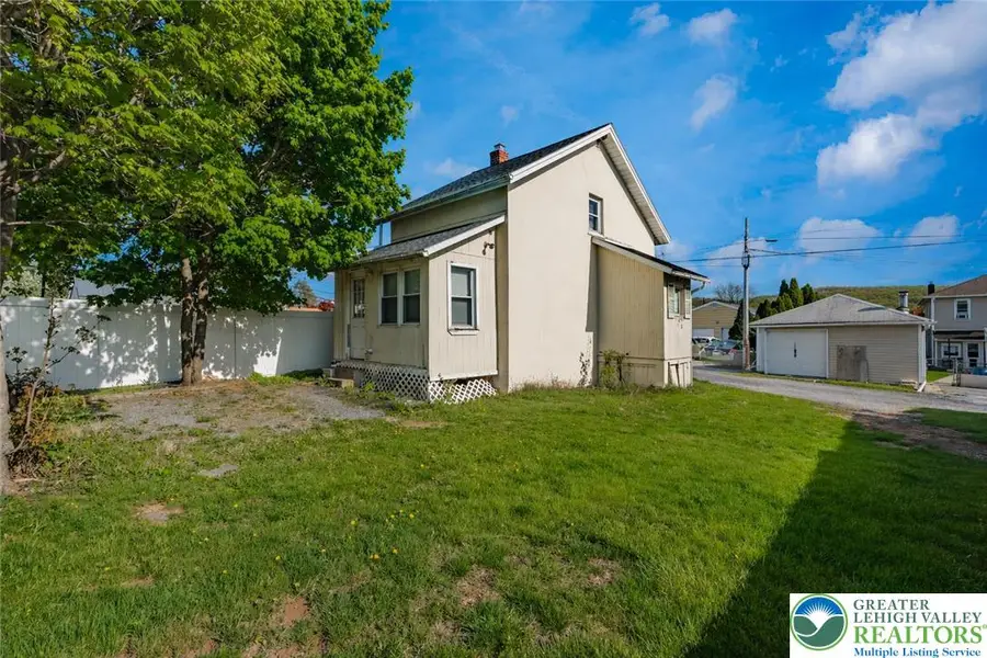 920 E Juniata Street, Salisbury, PA 18103 - #2