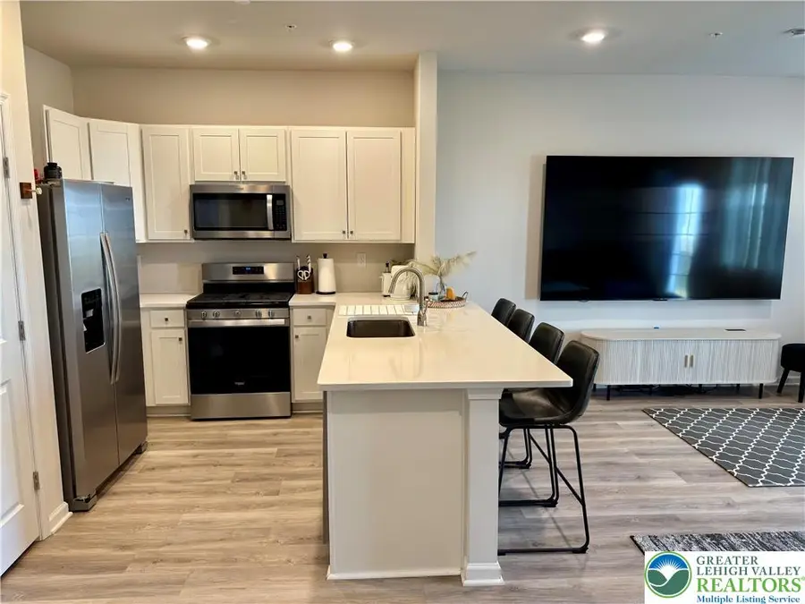 1237 Martin Road, Upper Macungie, PA 18031 - #2