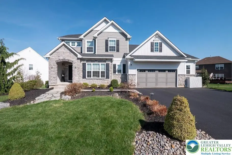 3517 Coventry Drive, Ancient Oaks, PA 18062 - #1