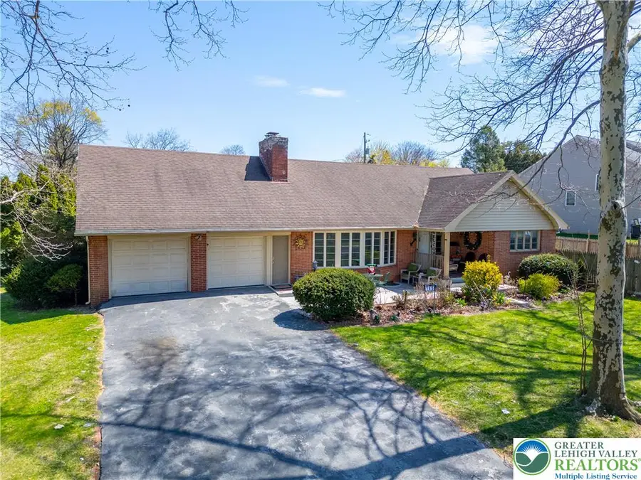 745 N Marshall Street, South Whitehall, PA 18104 - #3