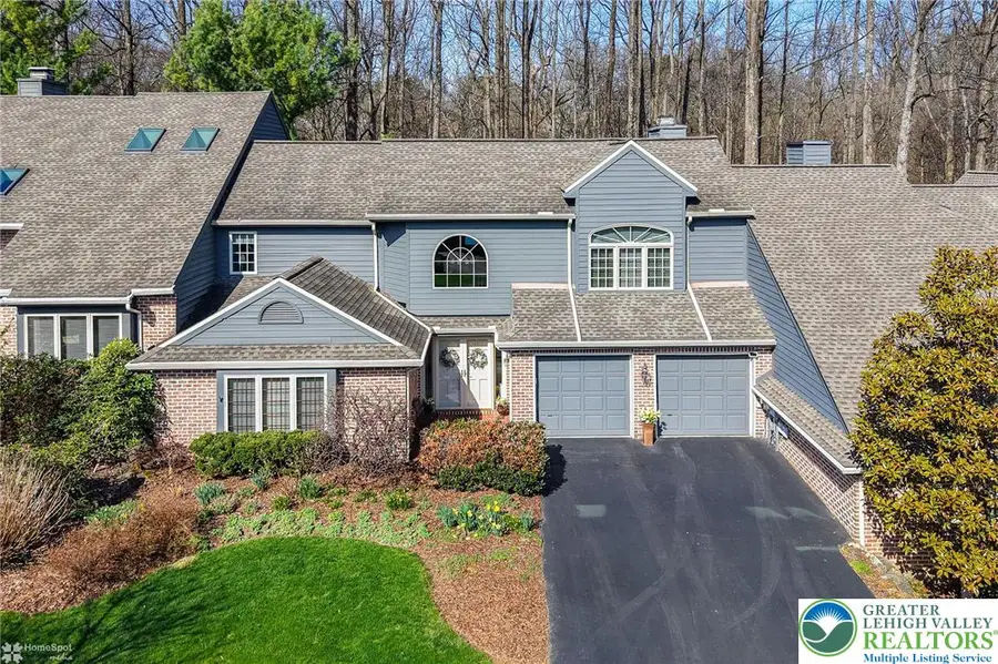 2820 Sheffield Drive, Lower Macungie, PA 18049 - #2