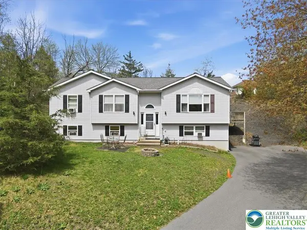 704 Avenue, Stroudsburg, PA 18360