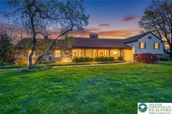 976 Ridge Road, Upper Mt Bethel Twp, PA 18013